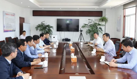 苏盐集团党委书记、董事长章朝阳一行赴滨海县考察调研 苏盐集团党委书记、董事长章朝阳一行赴滨海县考察调研